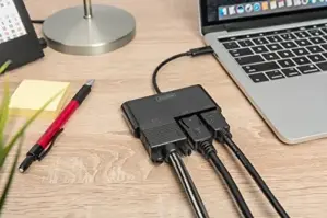 Digitus Adaptador USB-C para VGA HDMI DisplayPort