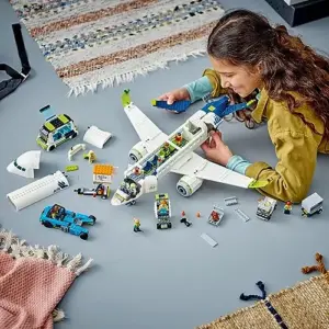 LEGO City Big Vehicles 60367 Avião de Passageiros