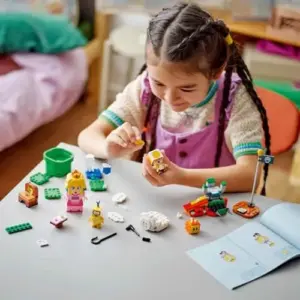 LEGO Super Mario Aventuras Interativas com a Lego Peach 71441 Princesa Peach Amarelo 6+