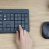 Logitech MK235 Teclado e Mouse Sem Fios Cinza