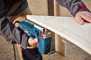 Bosch GST 160 CE 800W Serra Tico-Tico