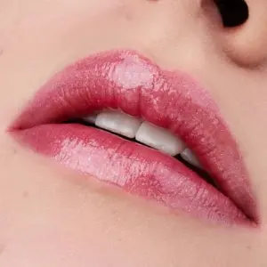 Catrice Marble-licious Batom Tom 050 Strawless Flawless