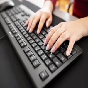 Cherry KC1000 Black FR Teclado com fio Preto com teclado numérico e atalhos