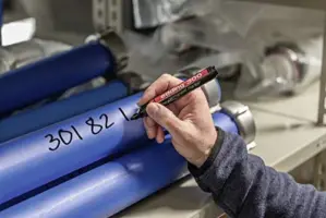 Edding Marcador Permanente Preto 1,5-3mm