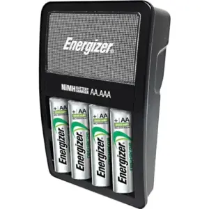 Energizer Carregador Maxi 2000mAh AA e AAA Recarga Rápida
