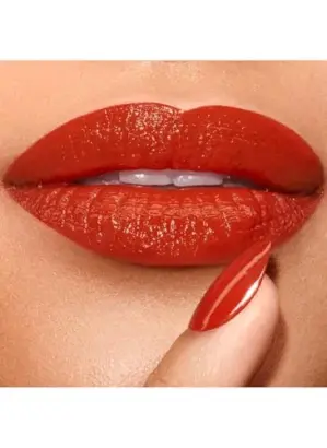 Estée Lauder Pure Color Sabotage Batom Duradouro com Alto Brilho