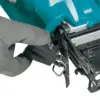 Makita DBN600Z Pregador sem bateria