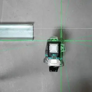 Makita Nivel Laser SK700GD Autonivelante 360° 12V CXT Linha Verde