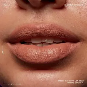 NYX Smooth Whip Pancake Stacks Matte