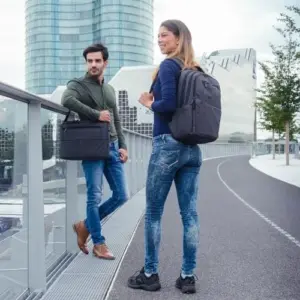 Rivacase Suzuka 16” Preto Nylon Mochila