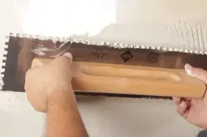 Rubi Ferramenta de Nivelamento Para Lâmina de Aço 48cm 20x20mm Madeira