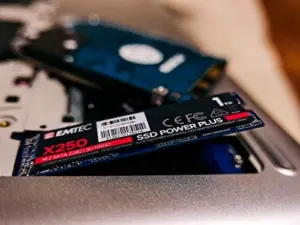 Emtec ECSSD1TX250 1TB SSD SATA III 520MB/s multicolorido