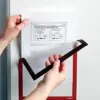 Durable Moldura Porta-Au00e7u00e3o Magnu00e9tica A4 Vermelha