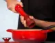 Le Creuset Moinho de Pimenta de Madeira Vermelho 20,8cm