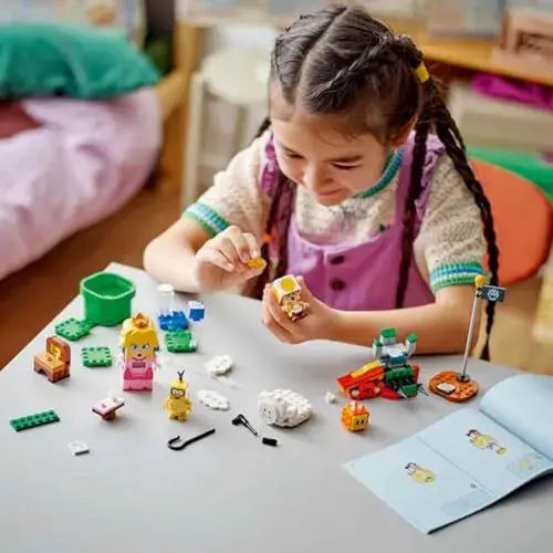 LEGO Super Mario Aventuras Interativas com a Lego Peach 71441 Princesa Peach Amarelo 6+