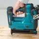 Makita DBN500Z Pregadora a bateria 18V