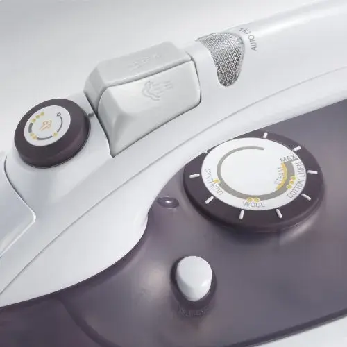 Severin BA 3210 2500W branco/roxo sola de cerâmica