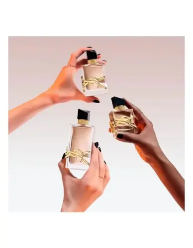 Yves Saint Laurent Libre Flowers & Flames Woman Eau de Parfum 30ml